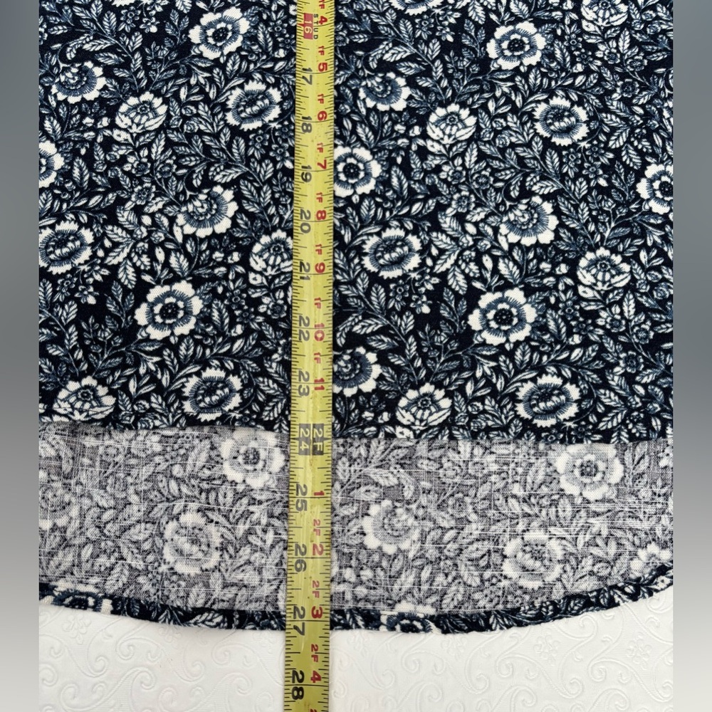 Falls Creek Floral Dark Navy/White Popover Split Neck Linen Blend Hi-low Hem XL - Picture 10 of 10